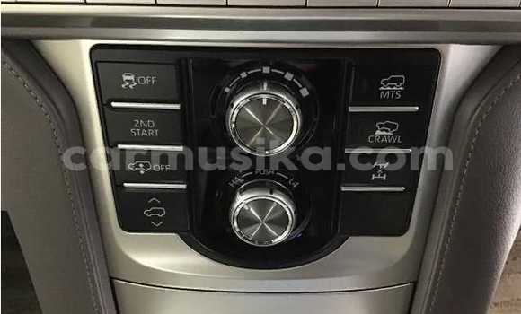 Acheter Occasion Voiture Toyota Land Cruiser Prado Blanc à Beitbridge, Matabeleland South Acheter Occasion Voiture Toyota Land Cruiser Prado Blanc à Beitbridge, Matabeleland South