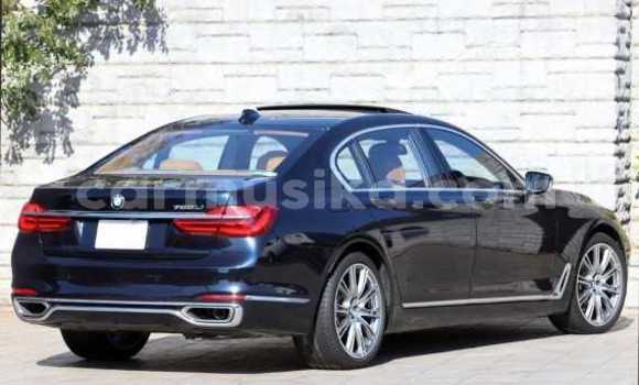 Tenga Tsaru BMW 7-Series Nhema Mota in Beitbridge in Matabeleland South Tenga Tsaru BMW 7-Series Nhema Mota in Beitbridge in Matabeleland South