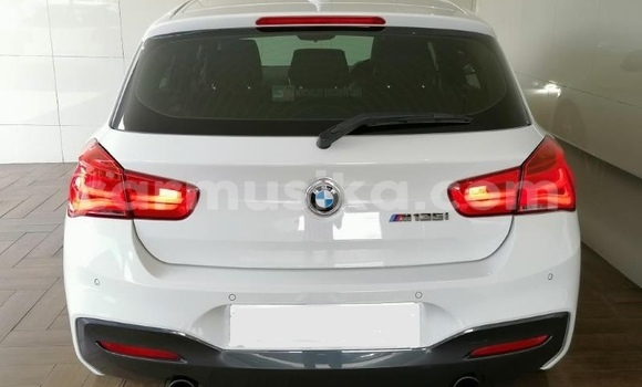 Acheter Occasion Voiture BMW 1-Series Blanc à Beitbridge, Matabeleland South Acheter Occasion Voiture BMW 1-Series Blanc à Beitbridge, Matabeleland South