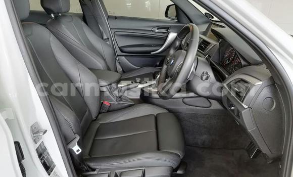 Acheter Occasion Voiture BMW 1-Series Blanc à Beitbridge, Matabeleland South Acheter Occasion Voiture BMW 1-Series Blanc à Beitbridge, Matabeleland South