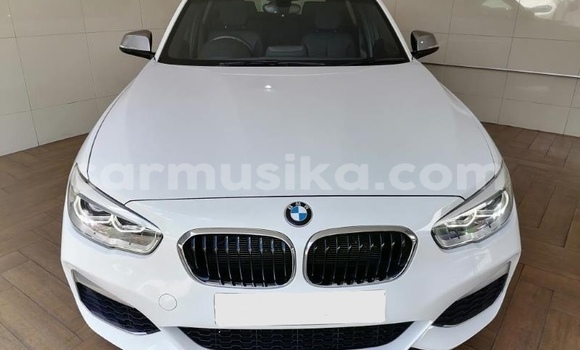 Acheter Occasion Voiture BMW 1-Series Blanc à Beitbridge, Matabeleland South Acheter Occasion Voiture BMW 1-Series Blanc à Beitbridge, Matabeleland South