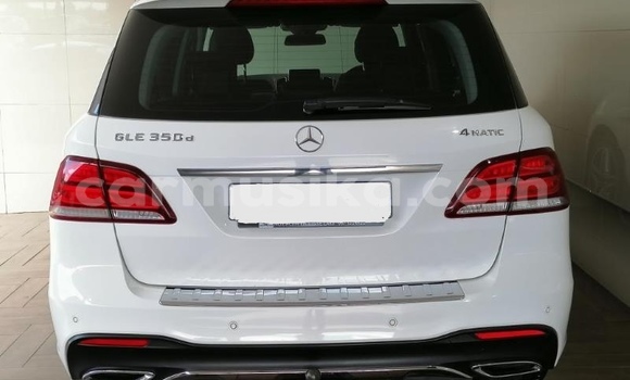 Acheter Occasion Voiture Mercedes‒Benz GLE Blanc à Beitbridge, Matabeleland South Acheter Occasion Voiture Mercedes‒Benz GLE Blanc à Beitbridge, Matabeleland South