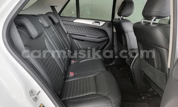 Acheter Occasion Voiture Mercedes‒Benz GLE Blanc à Beitbridge, Matabeleland South Acheter Occasion Voiture Mercedes‒Benz GLE Blanc à Beitbridge, Matabeleland South