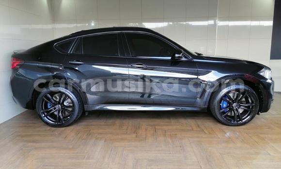 Nunua Ilio tumika BMW X6 M Nyeusi Gari ndani ya Beitbridge nchini Matabeleland Kusini Nunua Ilio tumika BMW X6 M Nyeusi Gari ndani ya Beitbridge nchini Matabeleland Kusini