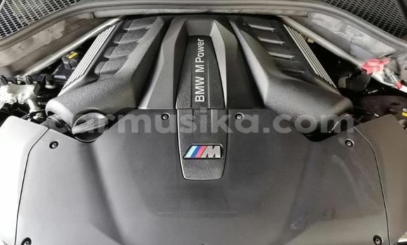 Nunua Ilio tumika BMW X6 M Nyeusi Gari ndani ya Beitbridge nchini Matabeleland Kusini Nunua Ilio tumika BMW X6 M Nyeusi Gari ndani ya Beitbridge nchini Matabeleland Kusini