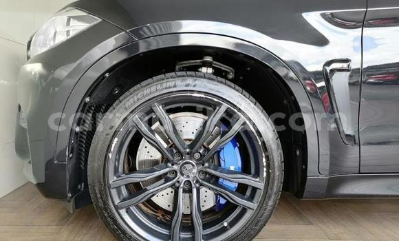 Nunua Ilio tumika BMW X6 M Nyeusi Gari ndani ya Beitbridge nchini Matabeleland Kusini Nunua Ilio tumika BMW X6 M Nyeusi Gari ndani ya Beitbridge nchini Matabeleland Kusini