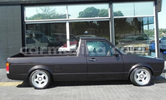 Nunua Ilio tumika Volkswagen Golf Nyeusi Gari ndani ya Beitbridge nchini Matabeleland Kusini Nunua Ilio tumika Volkswagen Golf Nyeusi Gari ndani ya Beitbridge nchini Matabeleland Kusini