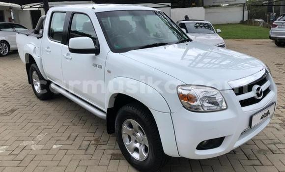 Acheter Occasion Voiture Mazda BT-50 Blanc à Bulawayo, Bulawayo Acheter Occasion Voiture Mazda BT-50 Blanc à Bulawayo, Bulawayo
