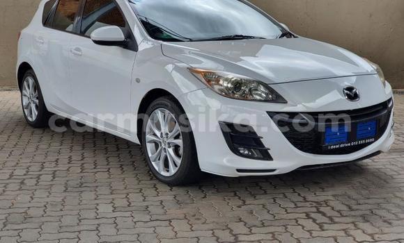 Nunua Ilio tumika Mazda 3 Nyeupe Gari ndani ya Beitbridge nchini Matabeleland Kusini