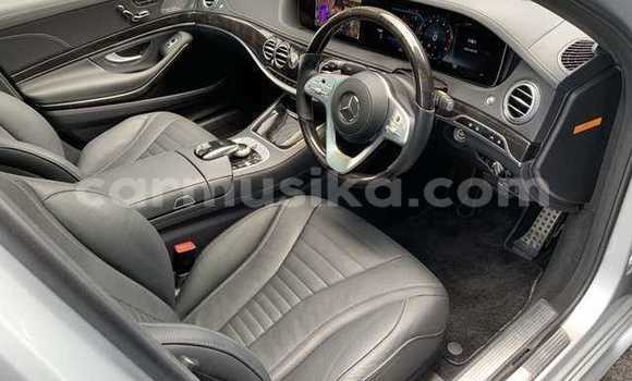 Acheter Occasion Voiture Mercedes‒Benz S–Class Gris à Beitbridge, Matabeleland South Acheter Occasion Voiture Mercedes‒Benz S–Class Gris à Beitbridge, Matabeleland South