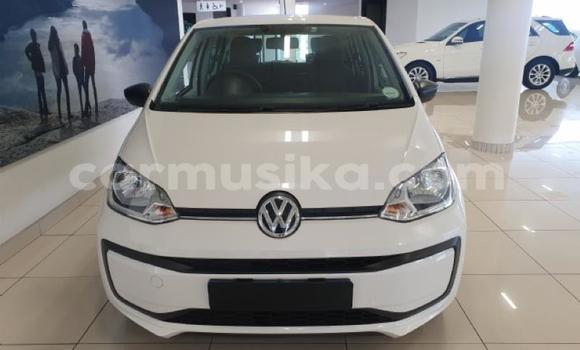 Acheter Occasion Voiture Volkswagen up! Blanc à Beitbridge, Matabeleland South
