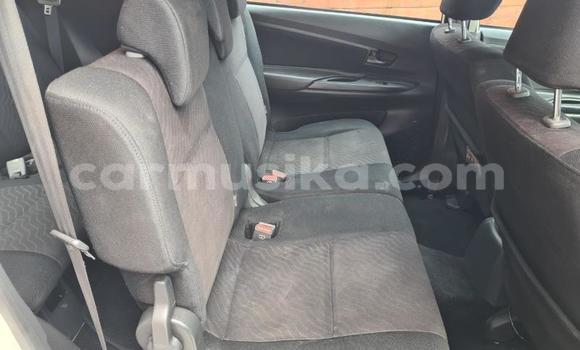 Acheter Occasion Voiture Toyota Avanza Blanc à Beitbridge, Matabeleland South Acheter Occasion Voiture Toyota Avanza Blanc à Beitbridge, Matabeleland South