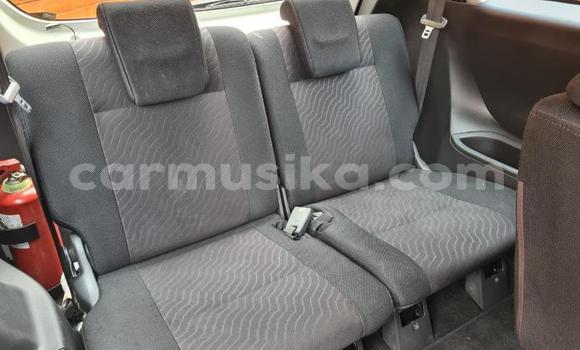 Acheter Occasion Voiture Toyota Avanza Blanc à Beitbridge, Matabeleland South Acheter Occasion Voiture Toyota Avanza Blanc à Beitbridge, Matabeleland South