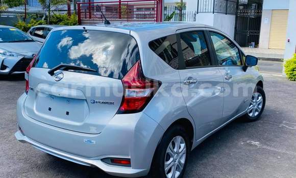 Buy Used Nissan Note Silver Car in Beitbridge in Matabeleland South Buy Used Nissan Note Silver Car in Beitbridge in Matabeleland South