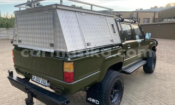 Tenga Tsaru Toyota Hilux Girinhi Mota in Beitbridge in Matabeleland South Tenga Tsaru Toyota Hilux Girinhi Mota in Beitbridge in Matabeleland South
