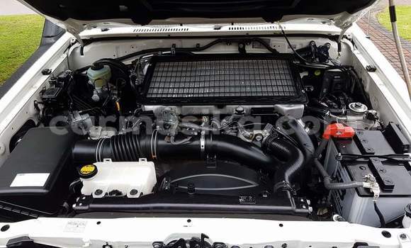Buy Used Toyota Land Cruiser White Car in Harare in Harare Buy Used Toyota Land Cruiser White Car in Harare in Harare