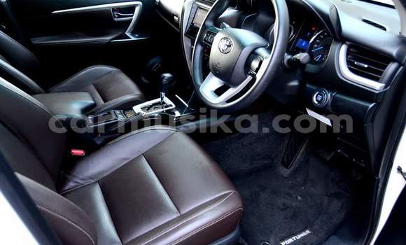 Tenga Tsaru Toyota Fortuner Chena Mota in Beitbridge in Matabeleland South Tenga Tsaru Toyota Fortuner Chena Mota in Beitbridge in Matabeleland South