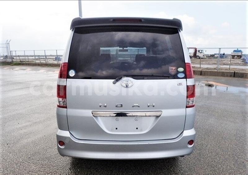 Big with watermark toyota noah matabeleland south beitbridge 20569