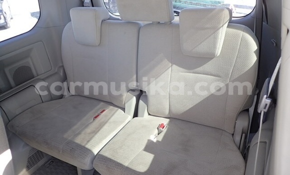 Acheter Occasion Voiture Toyota Noah Gris à Beitbridge, Matabeleland South Acheter Occasion Voiture Toyota Noah Gris à Beitbridge, Matabeleland South