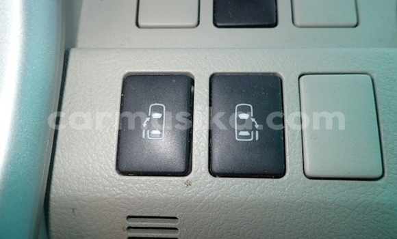 Acheter Occasion Voiture Toyota Noah Gris à Beitbridge, Matabeleland South Acheter Occasion Voiture Toyota Noah Gris à Beitbridge, Matabeleland South