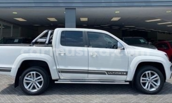 Nunua Ilio tumika Volkswagen Amarok Nyeupe Gari ndani ya Beitbridge nchini Matabeleland Kusini