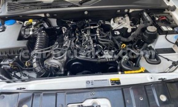 Acheter Occasion Voiture Volkswagen Amarok Blanc à Beitbridge, Matabeleland South Acheter Occasion Voiture Volkswagen Amarok Blanc à Beitbridge, Matabeleland South