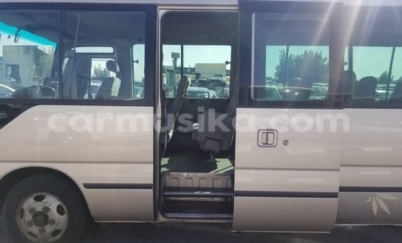 Acheter Occasion Voiture Toyota Coaster Autre à Beitbridge, Matabeleland South Acheter Occasion Voiture Toyota Coaster Autre à Beitbridge, Matabeleland South