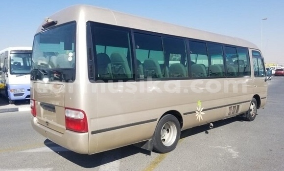 Acheter Occasion Voiture Toyota Coaster Autre à Beitbridge, Matabeleland South Acheter Occasion Voiture Toyota Coaster Autre à Beitbridge, Matabeleland South