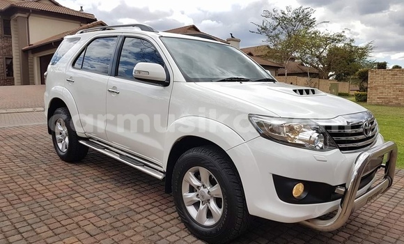 Buy Used Toyota Fortuner White Car in Harare in Harare