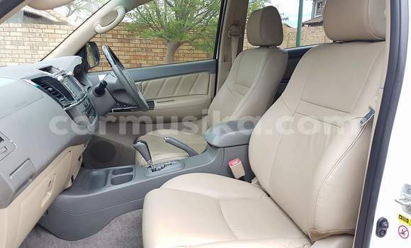 Tenga Tsaru Toyota Fortuner Chena Mota in Harare in Harare Tenga Tsaru Toyota Fortuner Chena Mota in Harare in Harare