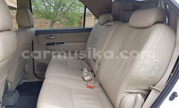 Tenga Tsaru Toyota Fortuner Chena Mota in Harare in Harare Tenga Tsaru Toyota Fortuner Chena Mota in Harare in Harare