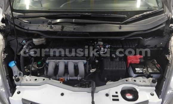 Buy Used Honda Fit White Car in Beitbridge in Matabeleland South Buy Used Honda Fit White Car in Beitbridge in Matabeleland South