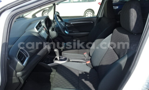 Tenga Tsaru Honda Fit Chena Mota in Beitbridge in Matabeleland South Tenga Tsaru Honda Fit Chena Mota in Beitbridge in Matabeleland South