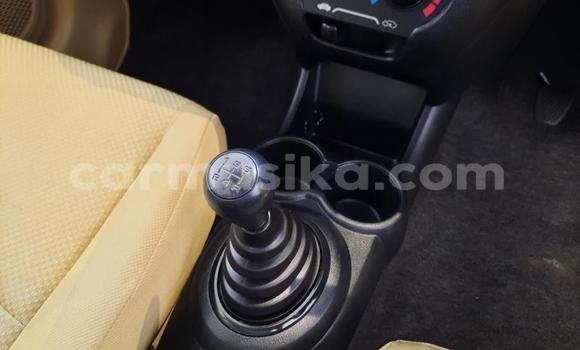 Buy Used Honda Brio Beige Car in Beitbridge in Matabeleland South Buy Used Honda Brio Beige Car in Beitbridge in Matabeleland South