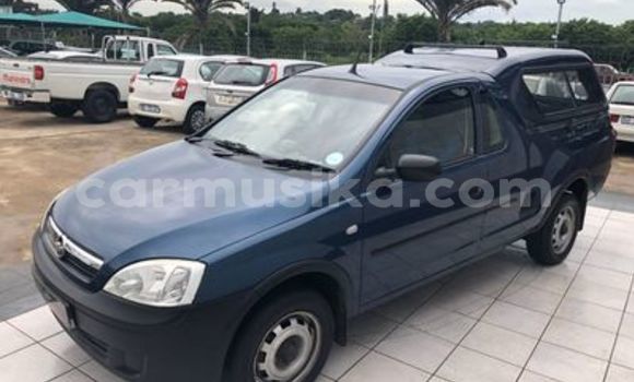 Tenga Tsaru Opel Corsa Bhuruu Mota in Beitbridge in Matabeleland South