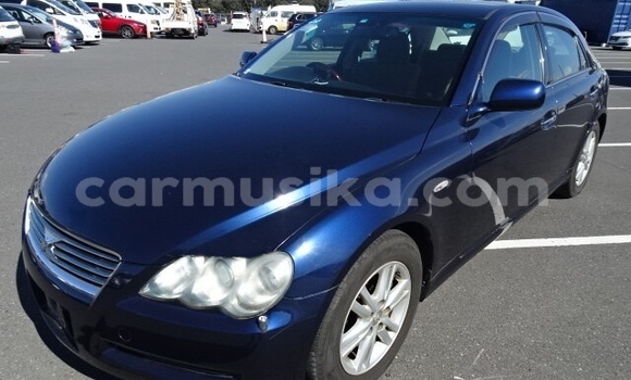 Tenga Tsaru Toyota Mark X Bhuruu Mota in Beitbridge in Matabeleland South