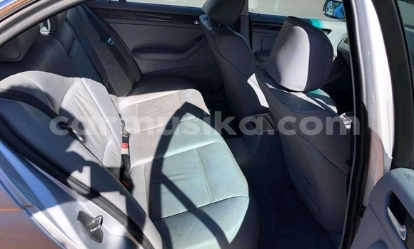 Acheter Occasion Voiture BMW 3–Series Gris à Beitbridge, Matabeleland South Acheter Occasion Voiture BMW 3–Series Gris à Beitbridge, Matabeleland South