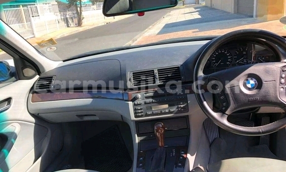 Acheter Occasion Voiture BMW 3–Series Gris à Beitbridge, Matabeleland South Acheter Occasion Voiture BMW 3–Series Gris à Beitbridge, Matabeleland South