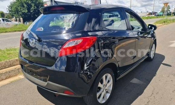 Acheter Occasion Voiture Mazda 2 Bleu à Beitbridge, Matabeleland South Acheter Occasion Voiture Mazda 2 Bleu à Beitbridge, Matabeleland South