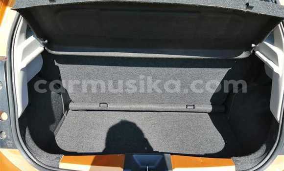 Buy Used Nissan March Beige Car in Beitbridge in Matabeleland South Buy Used Nissan March Beige Car in Beitbridge in Matabeleland South