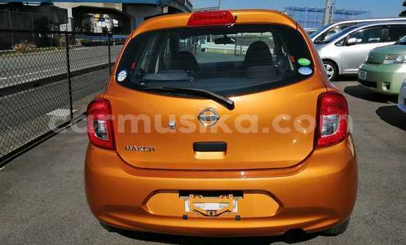 Buy Used Nissan March Beige Car in Beitbridge in Matabeleland South Buy Used Nissan March Beige Car in Beitbridge in Matabeleland South