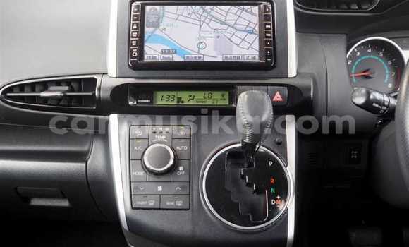 Buy Used Toyota Wish Red Car in Beitbridge in Matabeleland South Buy Used Toyota Wish Red Car in Beitbridge in Matabeleland South