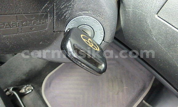 Acheter Occasion Voiture Toyota FunCargo Gris à Beitbridge, Matabeleland South Acheter Occasion Voiture Toyota FunCargo Gris à Beitbridge, Matabeleland South