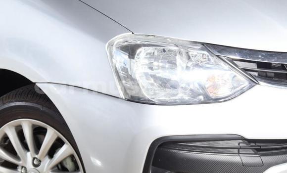 Acheter Occasion Voiture Toyota Etios Gris à Beitbridge, Matabeleland South Acheter Occasion Voiture Toyota Etios Gris à Beitbridge, Matabeleland South