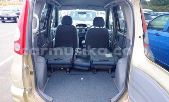 Tenga Tsaru Toyota FunCargo Zvimwe Mota in Beitbridge in Matabeleland South Tenga Tsaru Toyota FunCargo Zvimwe Mota in Beitbridge in Matabeleland South