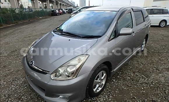 Acheter Occasion Voiture Toyota Wish Gris à Cascades, Harare Acheter Occasion Voiture Toyota Wish Gris à Cascades, Harare