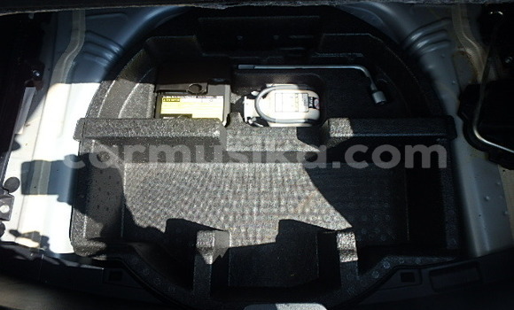 Nunua Ilio tumika Toyota Vitz Nyingine Gari ndani ya Beitbridge nchini Matabeleland Kusini Nunua Ilio tumika Toyota Vitz Nyingine Gari ndani ya Beitbridge nchini Matabeleland Kusini