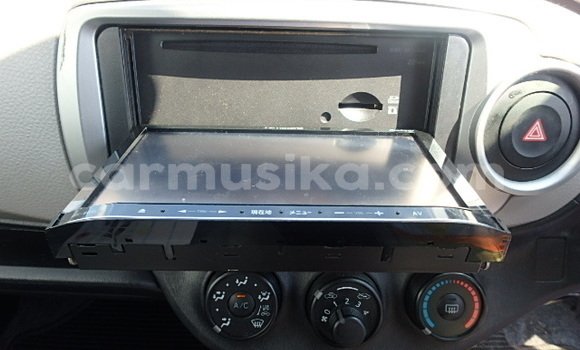 Nunua Ilio tumika Toyota Vitz Nyingine Gari ndani ya Beitbridge nchini Matabeleland Kusini Nunua Ilio tumika Toyota Vitz Nyingine Gari ndani ya Beitbridge nchini Matabeleland Kusini