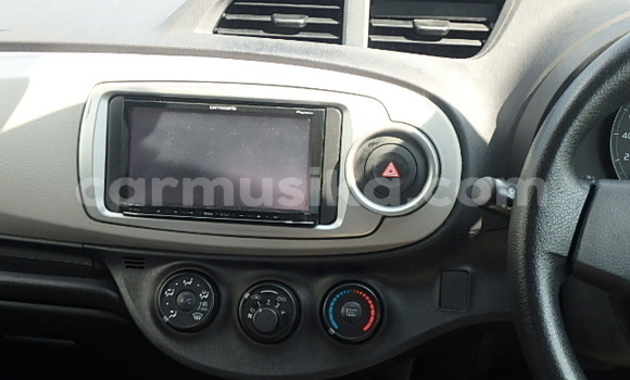 Nunua Ilio tumika Toyota Vitz Nyingine Gari ndani ya Beitbridge nchini Matabeleland Kusini Nunua Ilio tumika Toyota Vitz Nyingine Gari ndani ya Beitbridge nchini Matabeleland Kusini