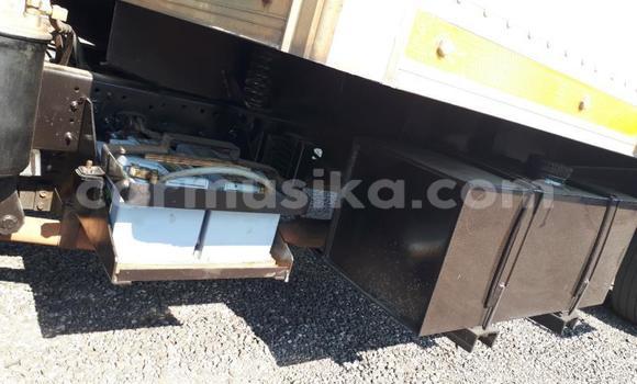 Acheter Occasion Utilitaire Toyota Dyna Autre à Beitbridge, Matabeleland South Acheter Occasion Utilitaire Toyota Dyna Autre à Beitbridge, Matabeleland South